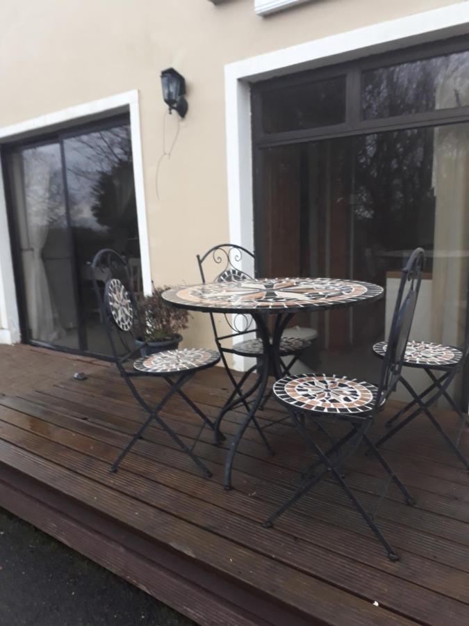 Apartment In The Heart Of Kerry Knockeen Εξωτερικό φωτογραφία